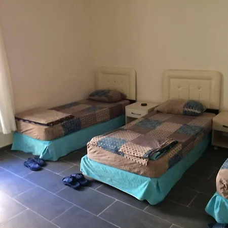 Ersoy Efe * Antália