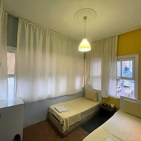 Apart Otel Ersoy Efe *